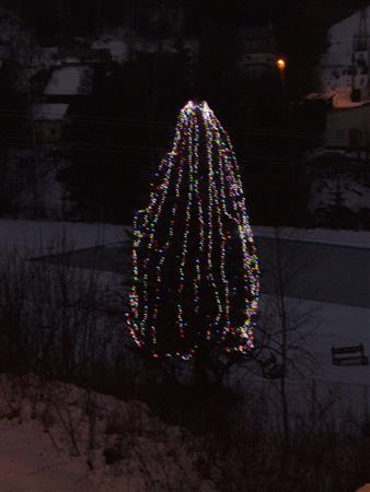 Adventní setkání u betléma, rozsvícení vánočního stromu